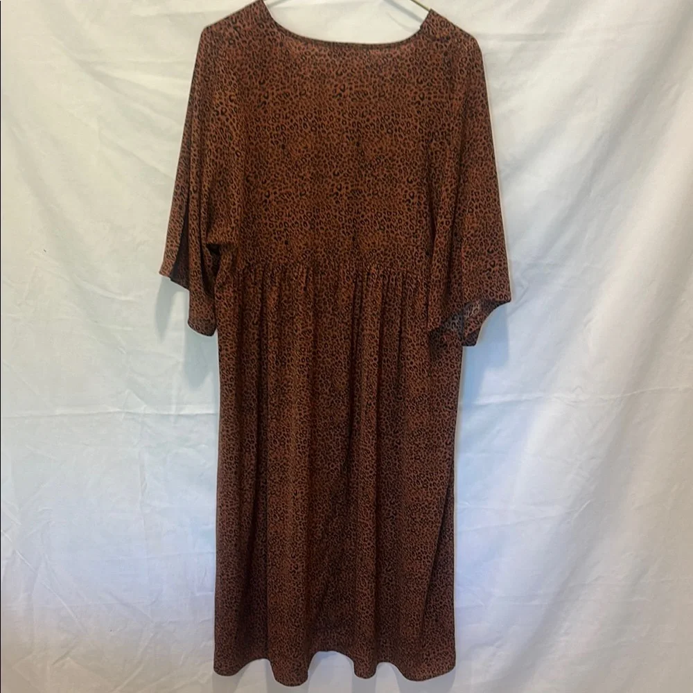 Mittoshop Brown Leopard V-Neck Midi Dress - Picture 4 of 4